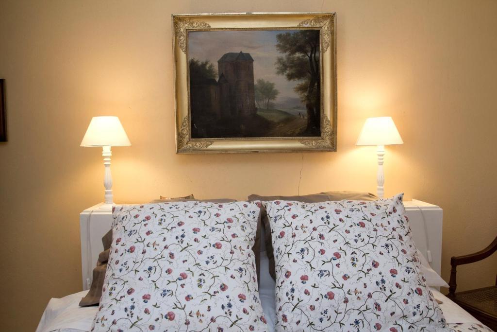 Bed and Breakfast Domaine De Vilotte à Ardenais Chambre photo