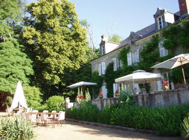 Bed and Breakfast Domaine De Vilotte à Ardenais Extérieur photo